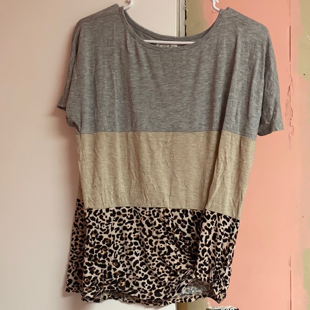 Knotted t-shirt